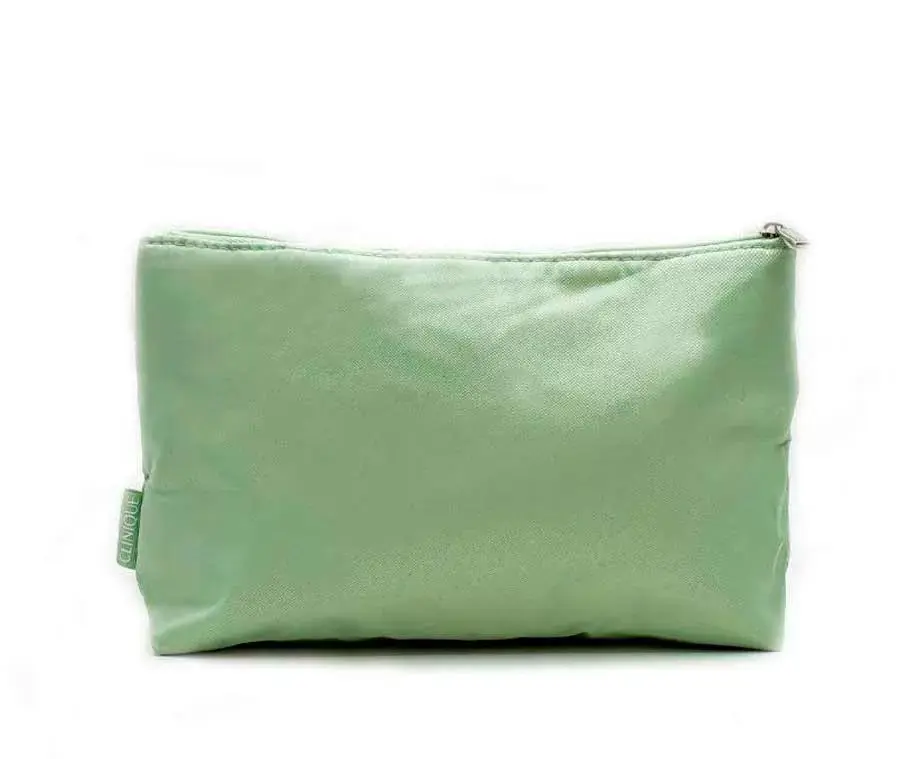 کیف آرایشی کلینیک رنگ سبز ملایم